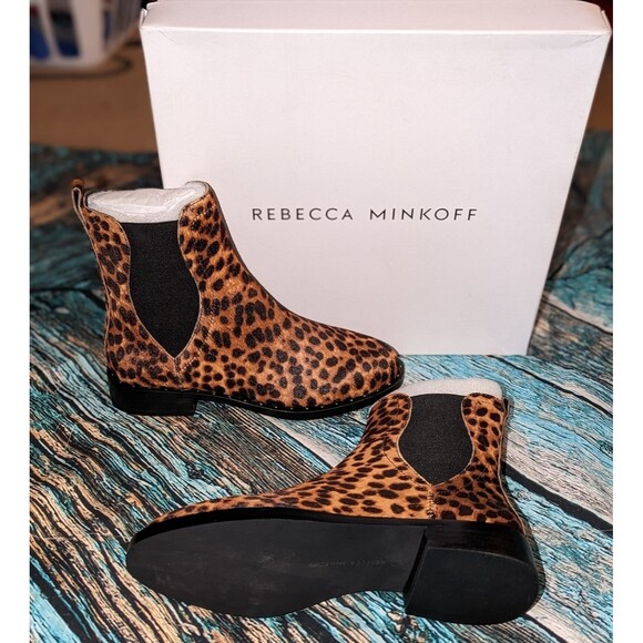 Rebecca Minkoff Size 7M Leopard Print Calf Hair Chelsea Sabeen Too Ankle Boots - Picture 2 of 9